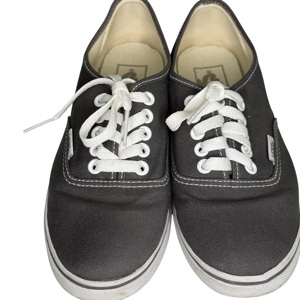 Vans Gray‎ and White Classic Lace Up Women's Sneakers size 6.5